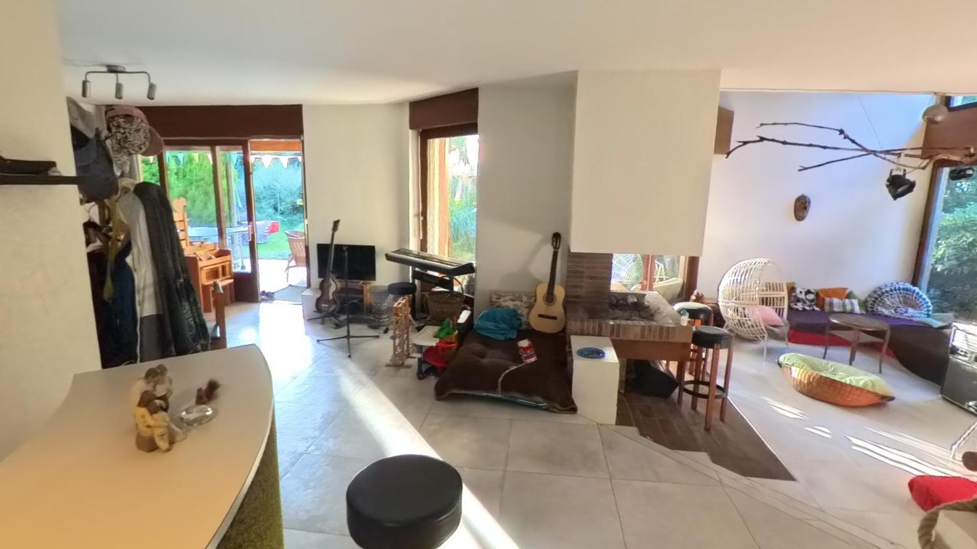 Gaestezimmer In Alternativer Kulturvilla *
