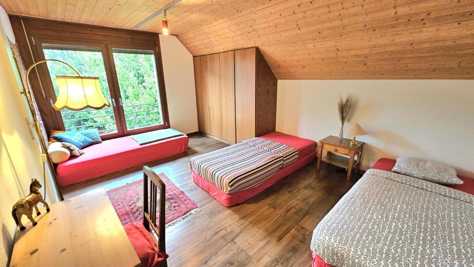 Gaestezimmer In Alternativer Kulturvilla * Aesch (Basel-Landschaft)